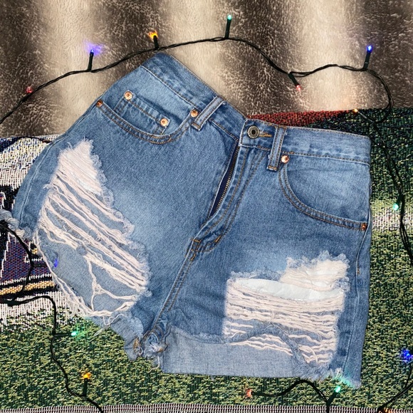 Ripped Jean Denim Shorts - Picture 1 of 2